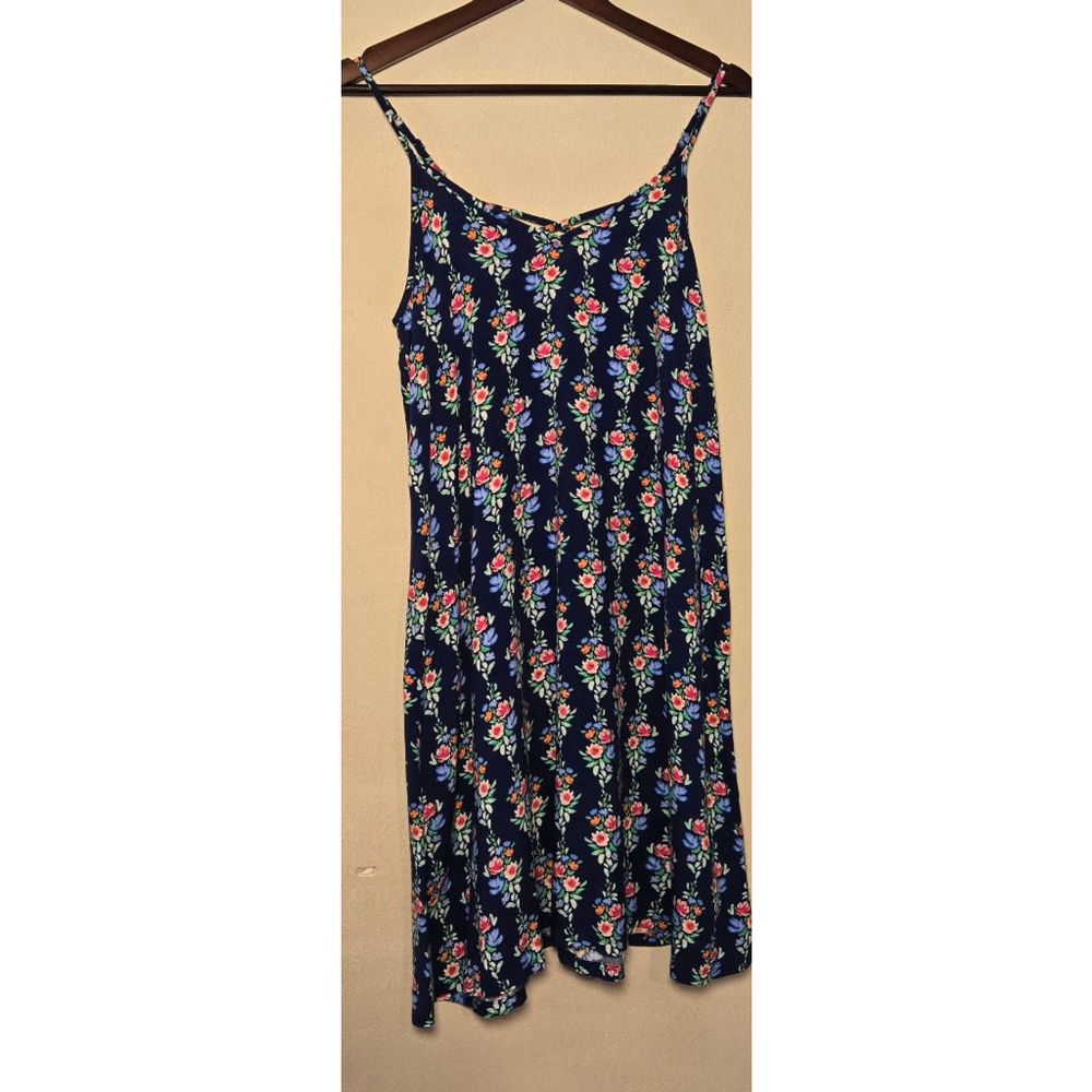Women's SO Navy Floral V-Neck Swing Woven Dress Size S. NWT